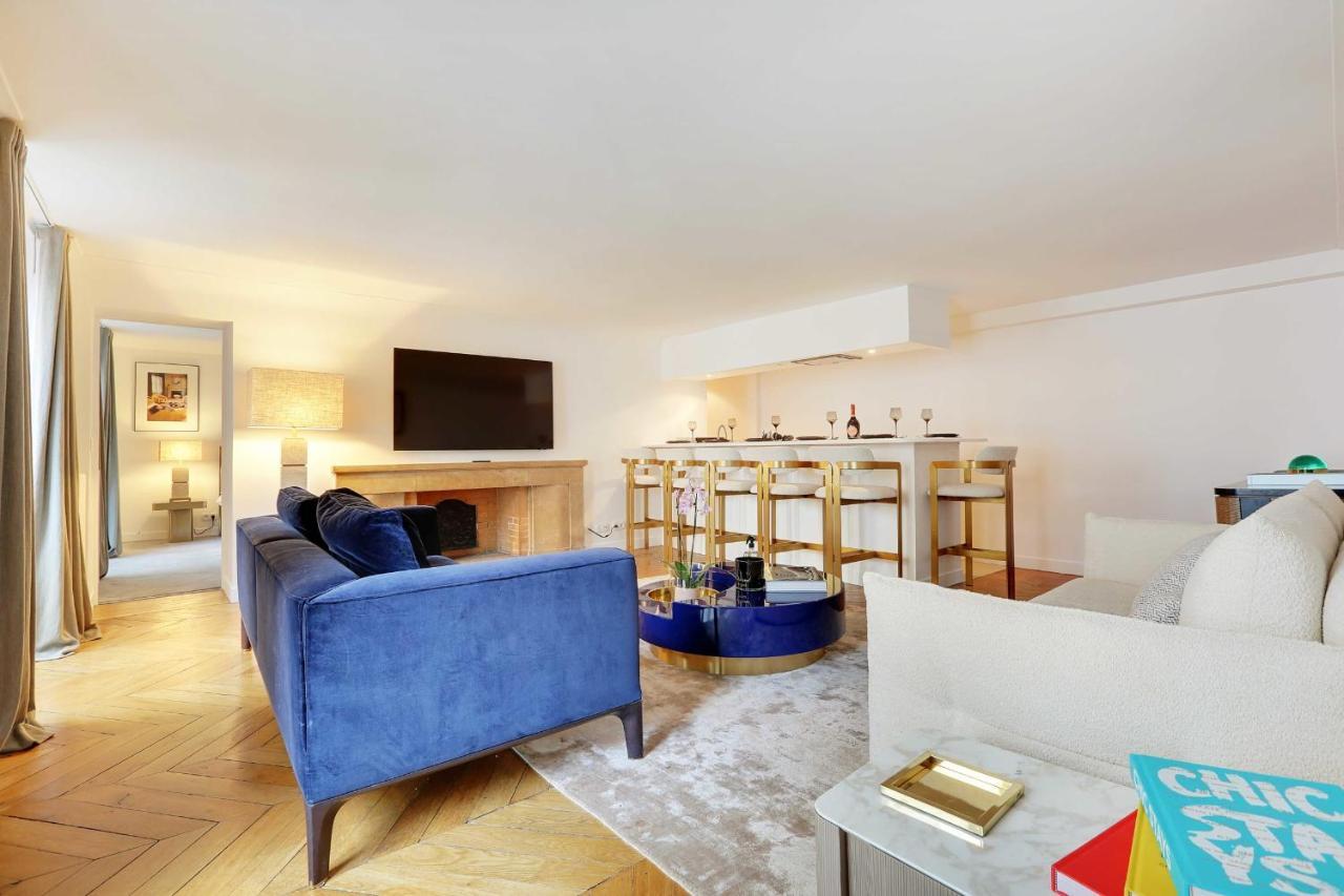 Elegant Apartment - 2Bd-6P - Avenue Montaigne باريس المظهر الخارجي الصورة
