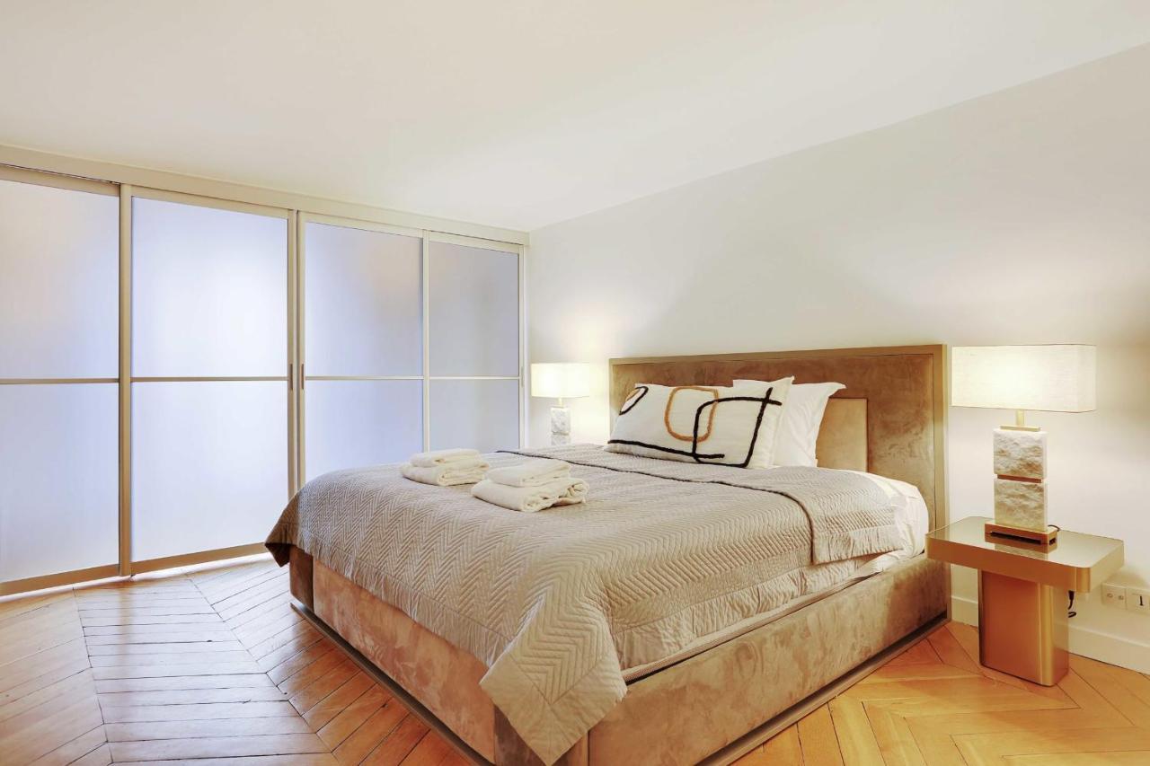 Elegant Apartment - 2Bd-6P - Avenue Montaigne باريس المظهر الخارجي الصورة